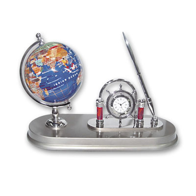 Набор: модель глобуса на подставке с часами-штурвалом, ручкой, цвет: синий Диаметр 7,5 см 2010 г инфо 5510b.