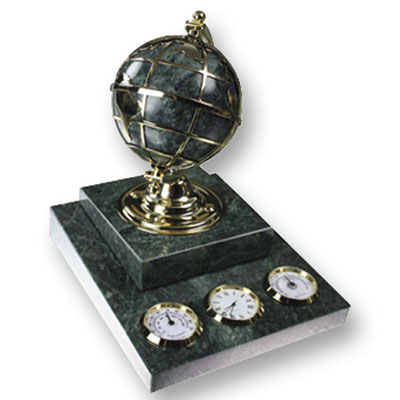 Настольный набор: глобус, часы, термометр, гигрометр (зеленый мрамор) Барометры и термометры 2010 г инфо 5511b.