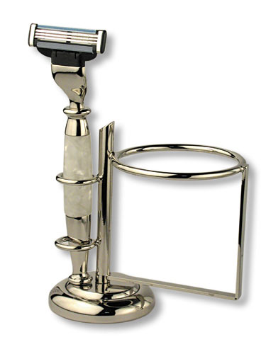 Бритвенный набор, цвет: серебряный, с матовым перламутром Набор для бритья 2010 г инфо 76g.